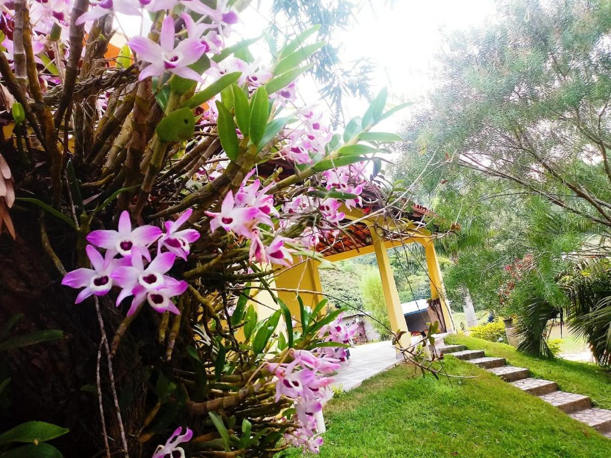 Casa com Flores Pedra Azul (Espirito Santo) Exterior foto